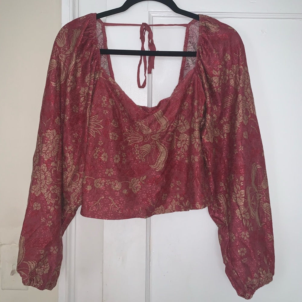 Urban Outfitters crop top, size M/L (women)